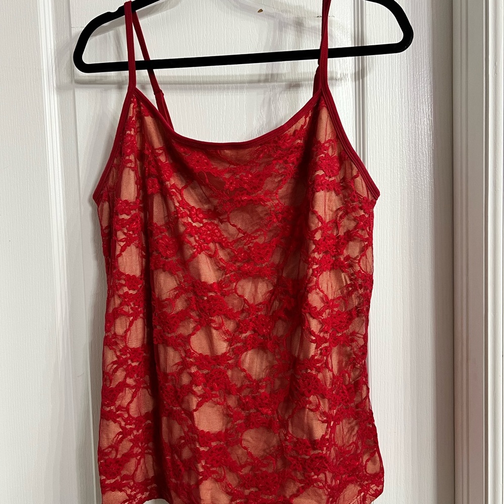 Torrid LACE foxy cami size 2